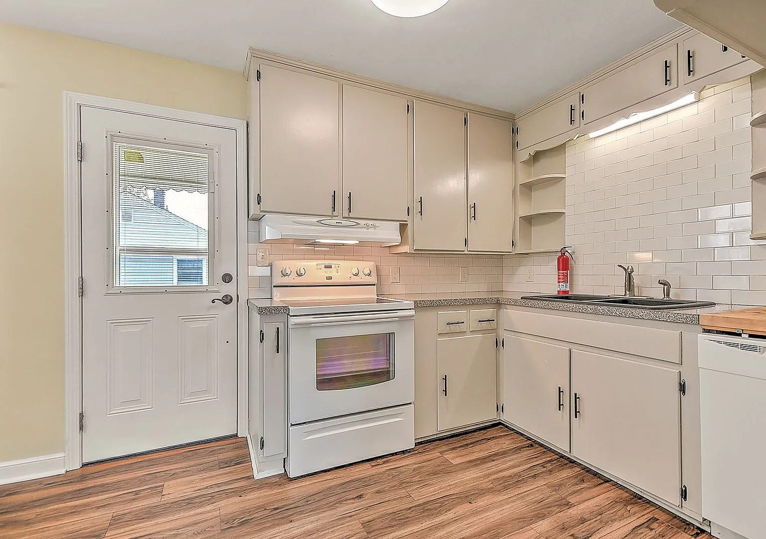 Renovated One Level Home (completely renovated) — Photo 3