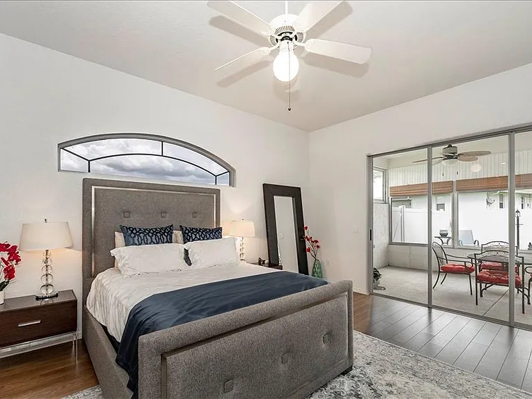 5845 Danterbury Ct — Photo 37