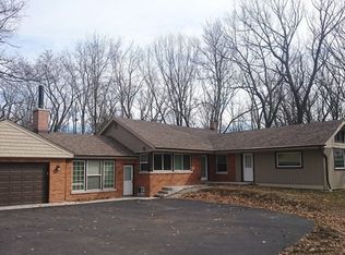 8932 W 102nd Pl, Palos Hills, IL 60465