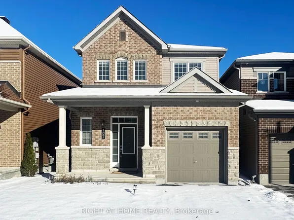 107 Westover Cres, Ottawa, ON K2T 0K6