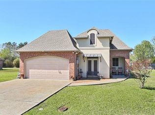 19461 Par Ln, Hammond, LA 70401