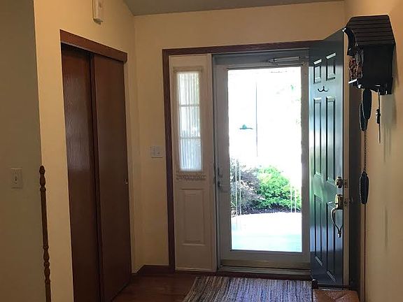 2nd image of 117 Sheridan Ave