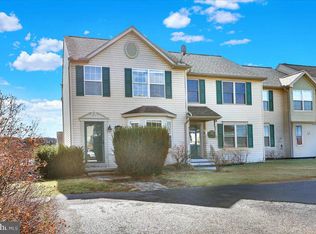 1180 Wanda Dr, Hanover, PA 17331