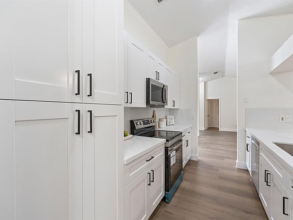 4th image of 7138 NW 49th Place