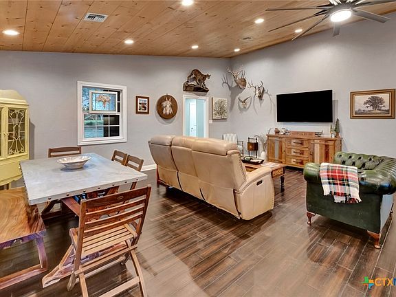 4th image of 2133 County Road 125
