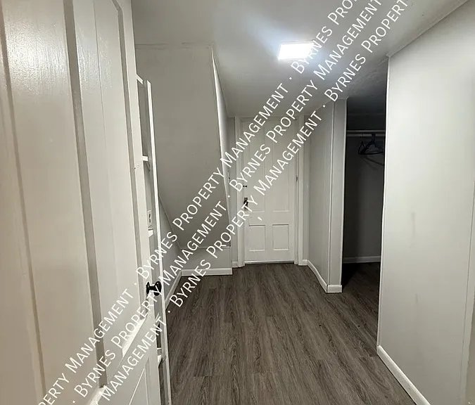 272 N Main St #BASEMENT — Photo 4