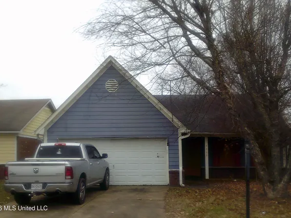 7033 Tudor Ln, Horn Lake, MS 38637