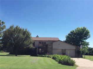 4320 N Overland Cir, Noble, OK 73068