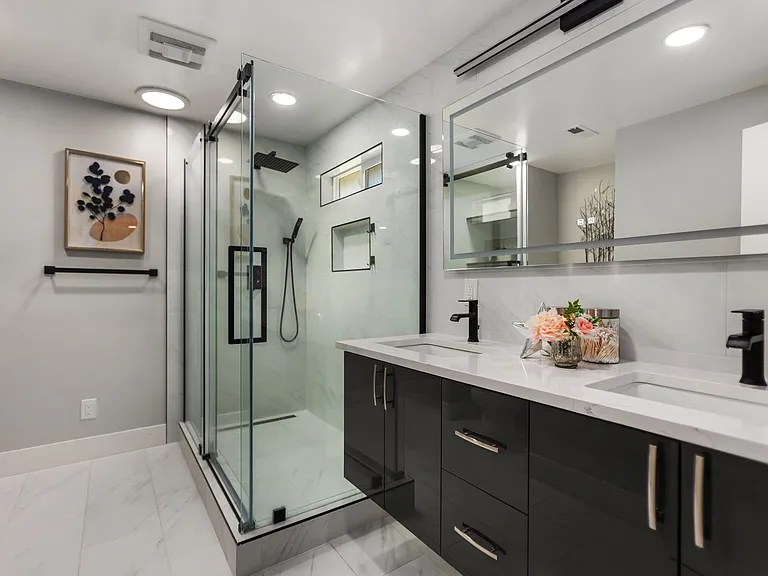 Master bath