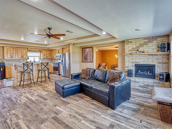 5th image of 26519 Merle Branch Ln