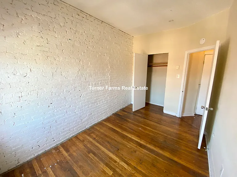 894 Huntington Ave — Photo 3