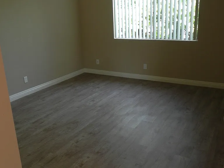 Chapman Villas Apartments — Photo 48