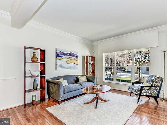 3rd image of 43222 Baltusrol Ter