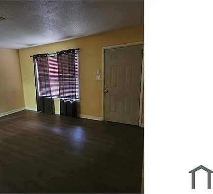 3 bed, 1612 sqft, $1,600 — Photo 2