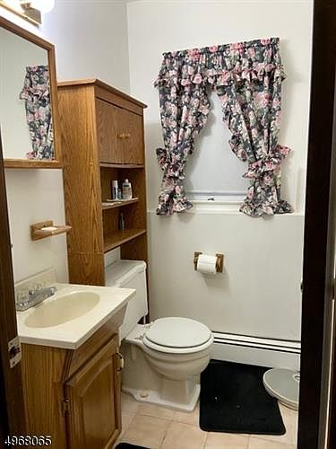 2nd image of 29 Friar Way