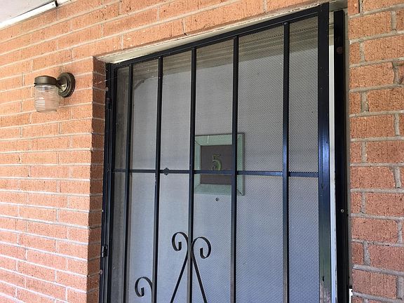 Entrance to Apartment 5