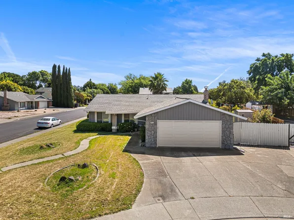 683 Claremont Ct, Vacaville, CA 95687