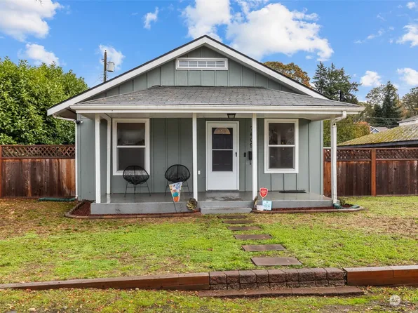 7409 S Oakes Street, Tacoma, WA 98409