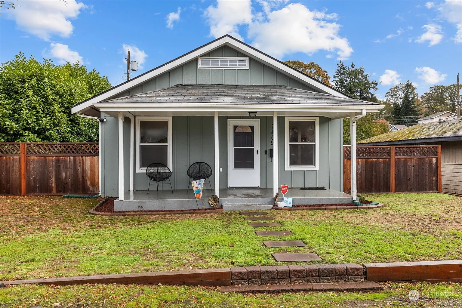 7409 S Oakes Street photo 1