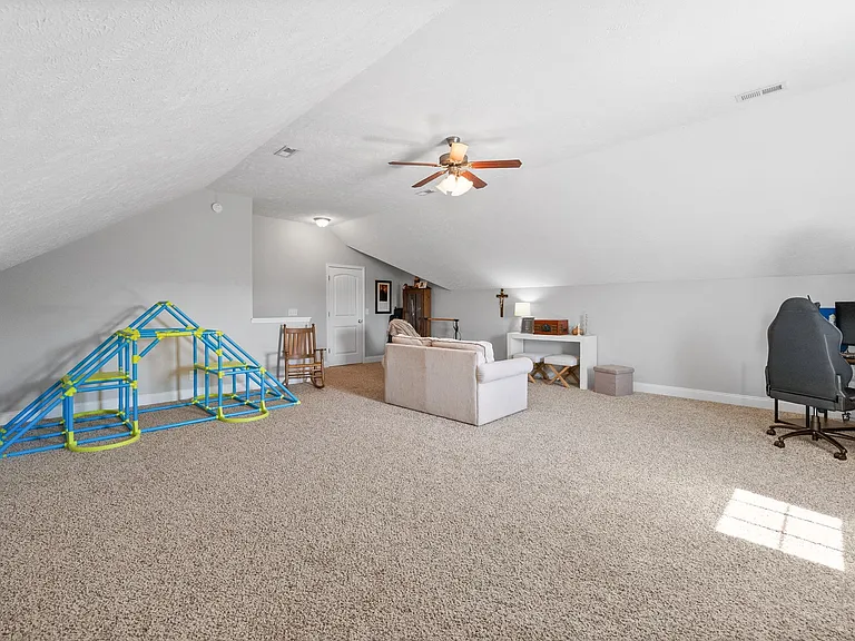 607 Fennec Way — Photo 25