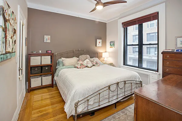 Sold by Taylor Real Estate Group, LLC | media 12