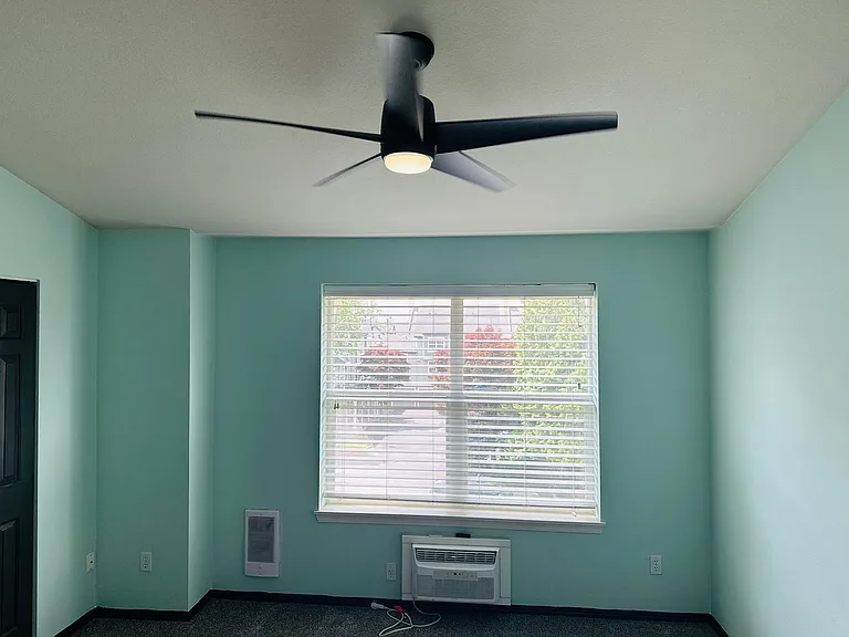 1712 SE Halyard Ln — Photo 13