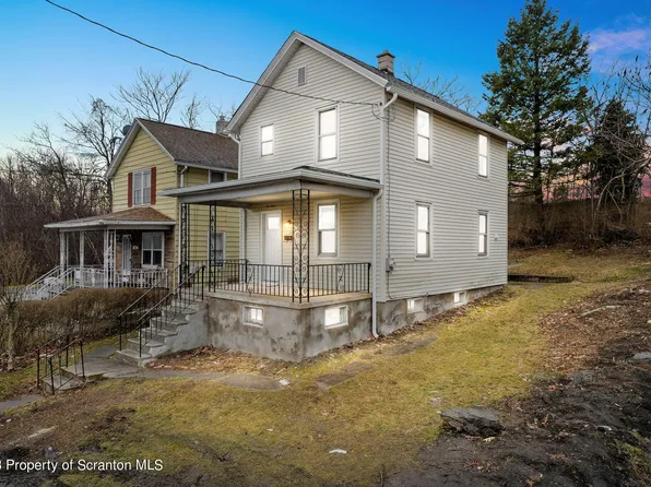 112 Maloney St, Scranton, PA 18512
