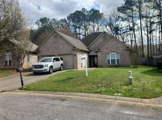 5793 Riverbirch Dr, Bessemer, AL 35020