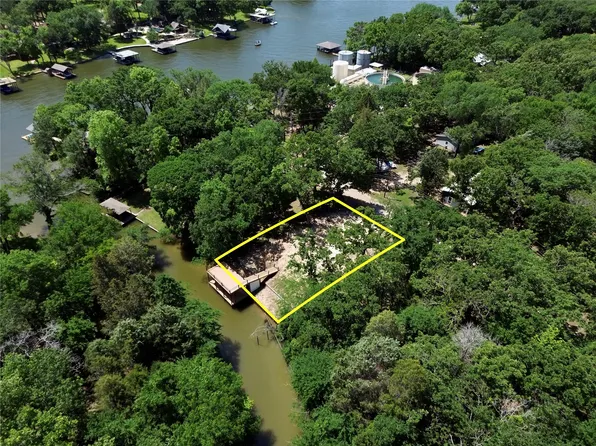2119 Hickory Trce, Mabank, TX 75156