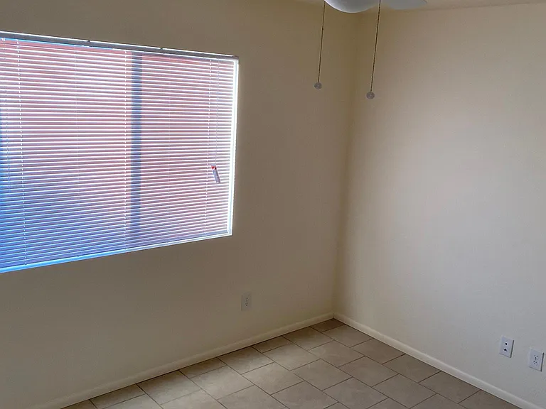 354 W Hollamon St #D — Photo 25
