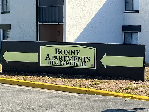 Bonny Apartments Photo 1