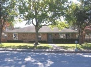 516 Ray Ave, Desoto, TX 75115
