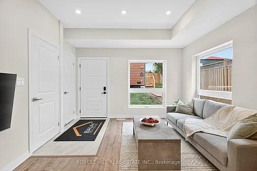 52 Albright Ave #D Photo 1 52 Albright Ave #D Photo 1