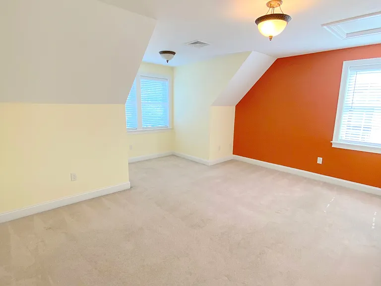 64 Bow St — Photo 13