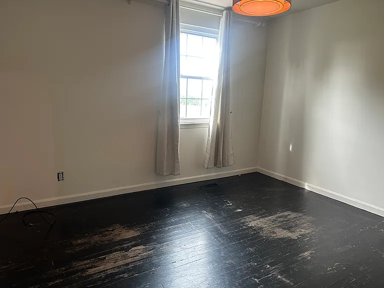 727 Brentwood Point — Photo 13