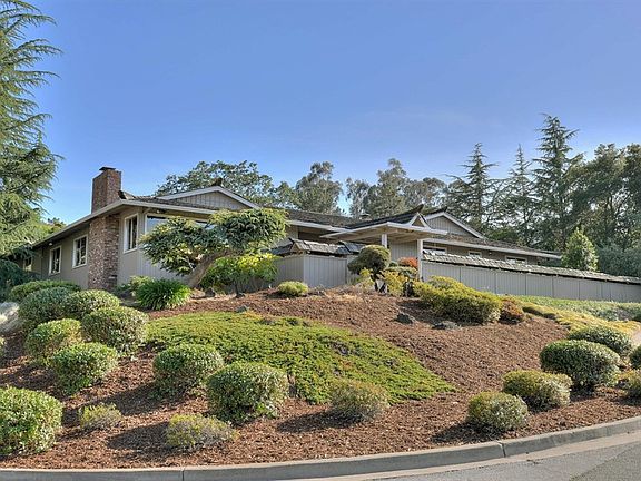 2nd image of 19498 Crisp Ave