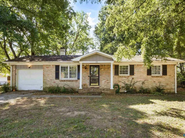 120 Forrest Dr, Madison, AL 35758