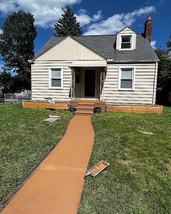 1st image of 1128 Grove Ave