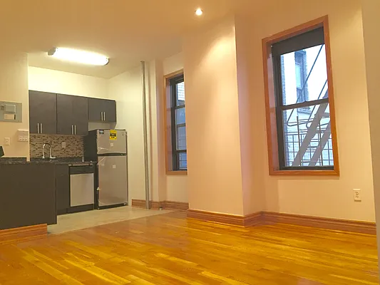 Rented by Team Gotham | media 30