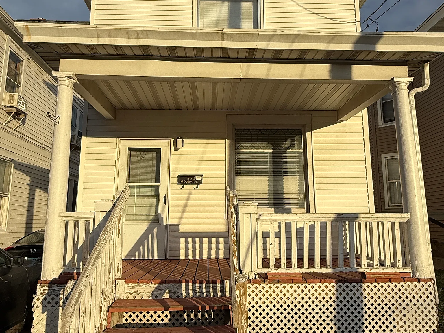 2 bed, 1160 sqft, $1,656 — Photo 1