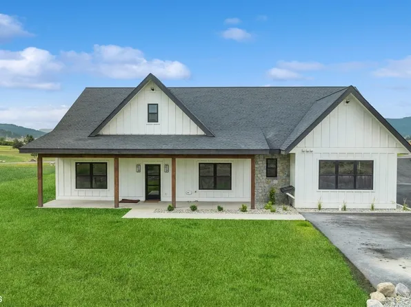 1015 Pheasant Ridge Dr, Kalispell, MT 59901