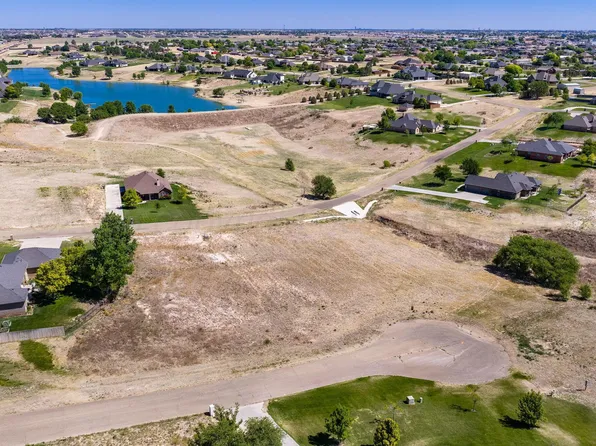 17691 Creek View Dr, Canyon, TX 79015