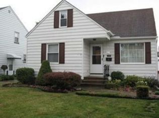 13306 Thraves Rd, Garfield Heights, OH 44125