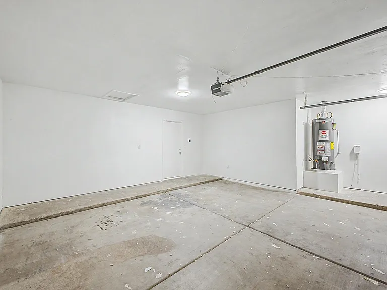 11851 N 76th Dr — Photo 10
