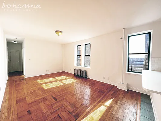 Rented by Bohemia Realty Group | media 3