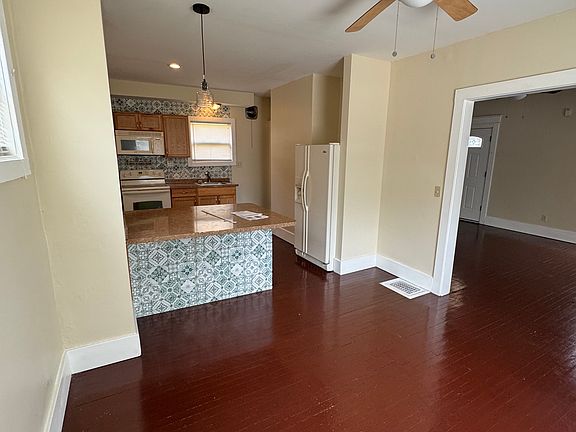 5th image of 501 N Hamilton St