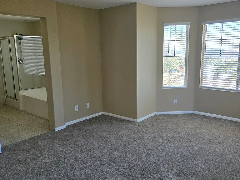 1919 Boulders Ln — Photo 11