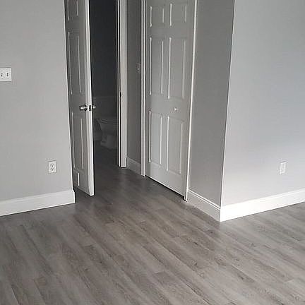 3rd image of 521 Villa Del Sol Cir APT 106