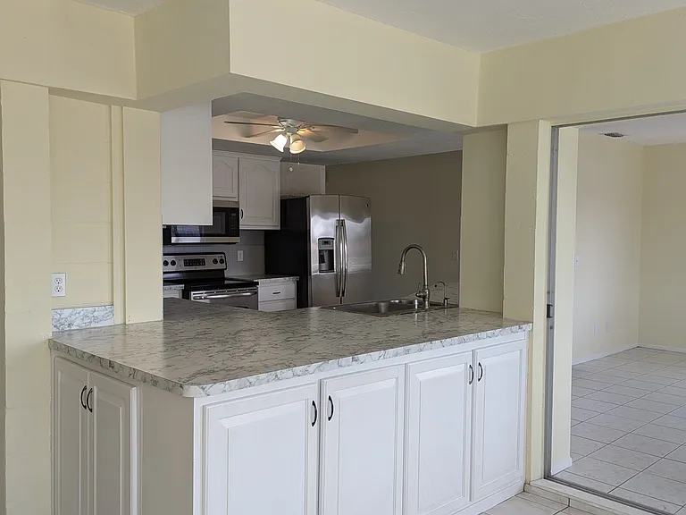4900 Dory Dr — Photo 16