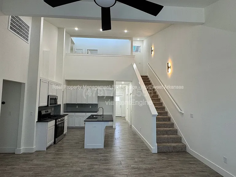 720 Sun Meadow Dr — Photo 18